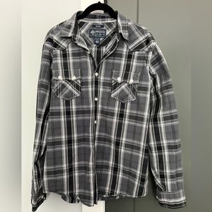 Men’s American Rag long-sleeved button down, size Medium.